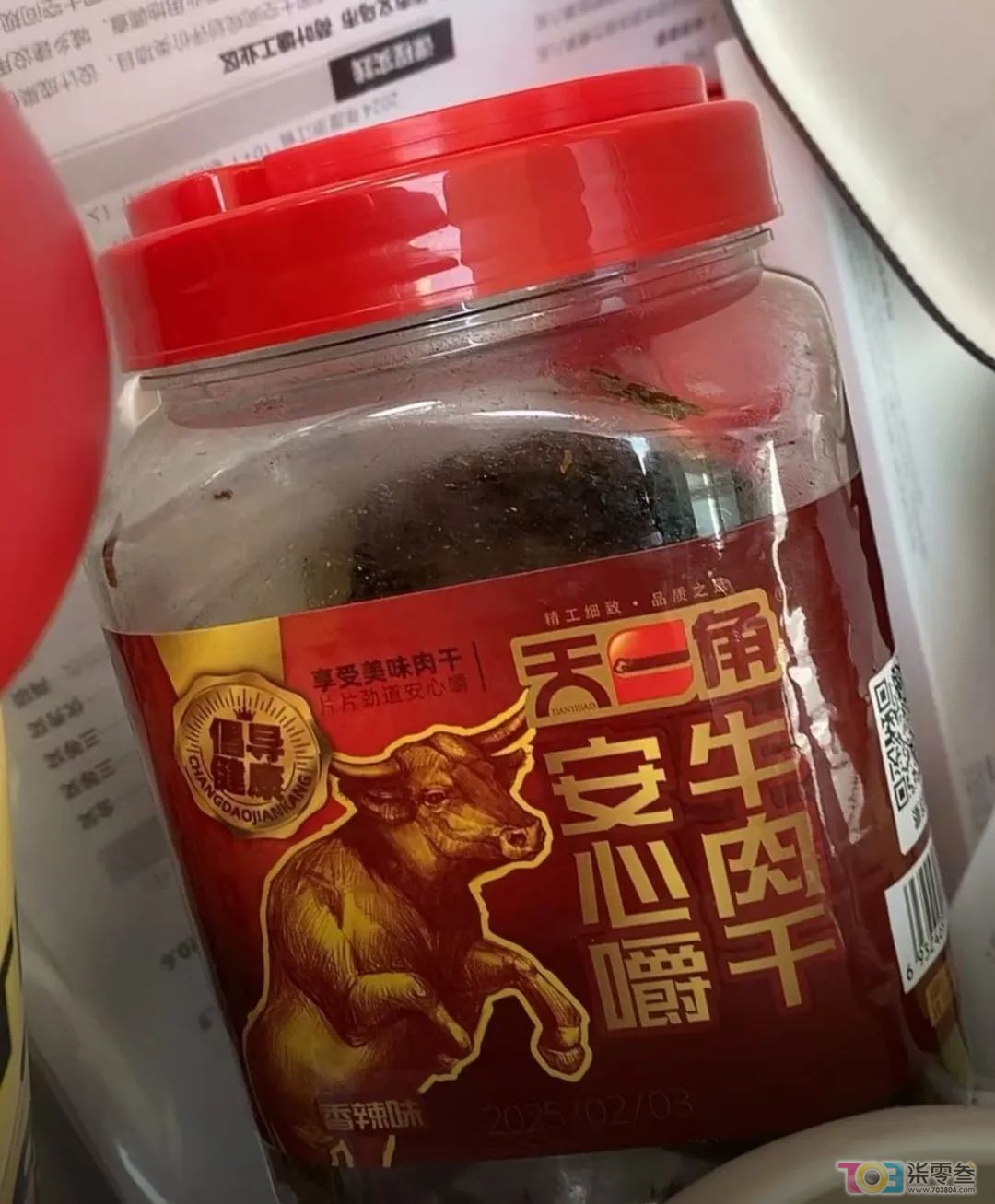 vF56jZRQSj6nQFdi.jpg