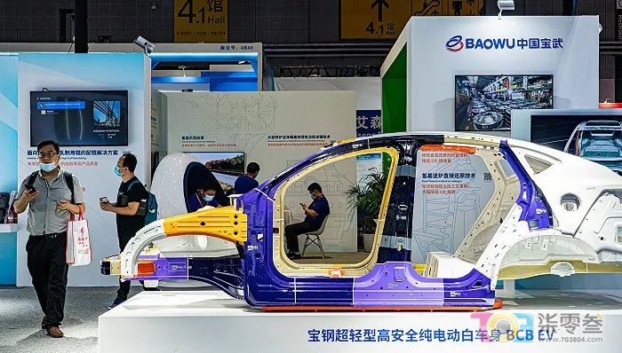 S9iE5t1Ri552751D.jpg