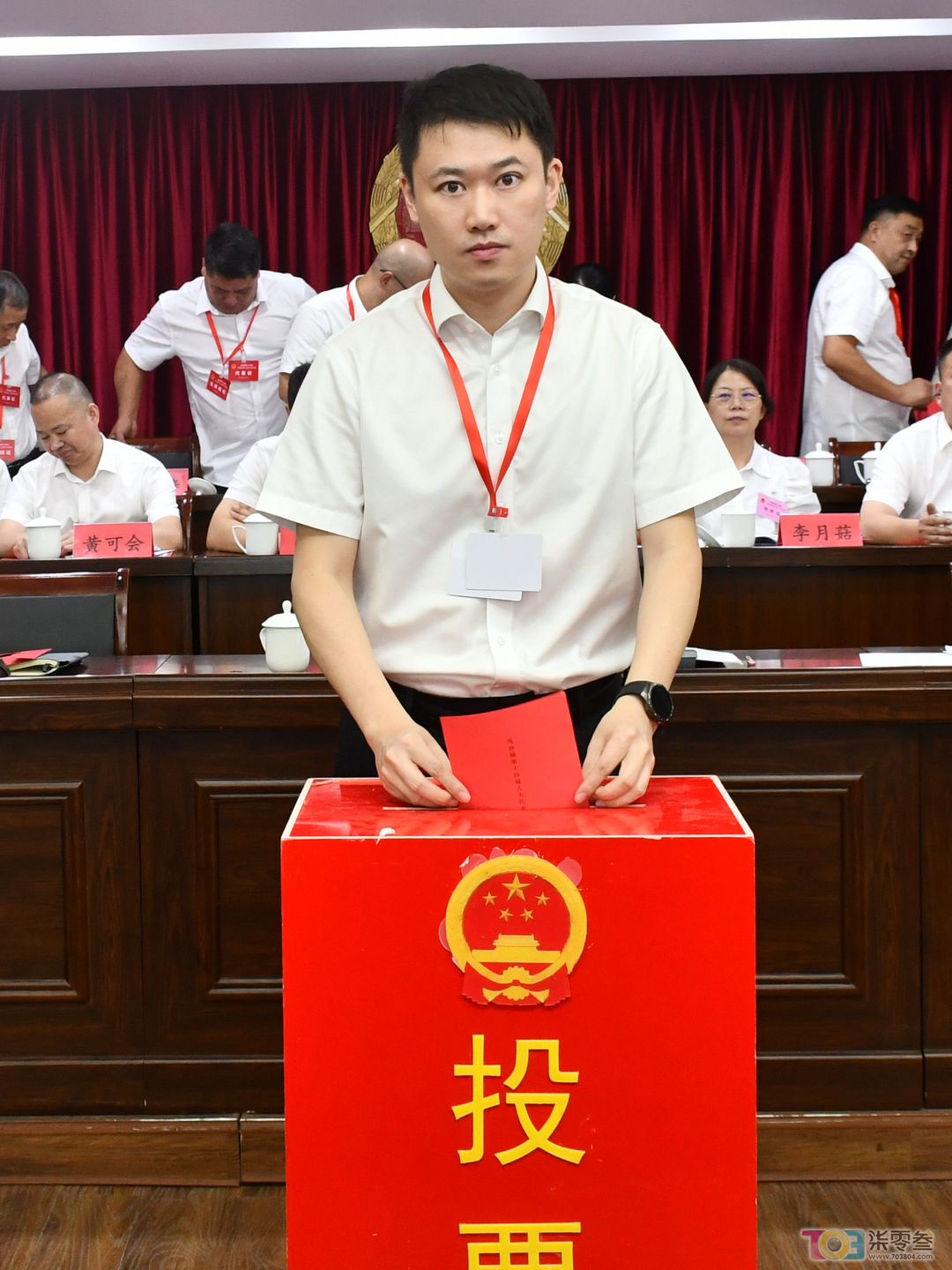 GL77rSvS58fHVV1L.jpg