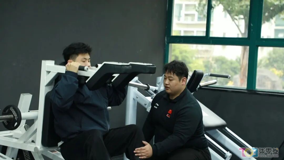 mtllm9iCC3HjiU9H.jpg