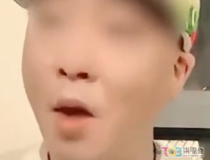 b0QIGYAZY24y4Goy.jpg