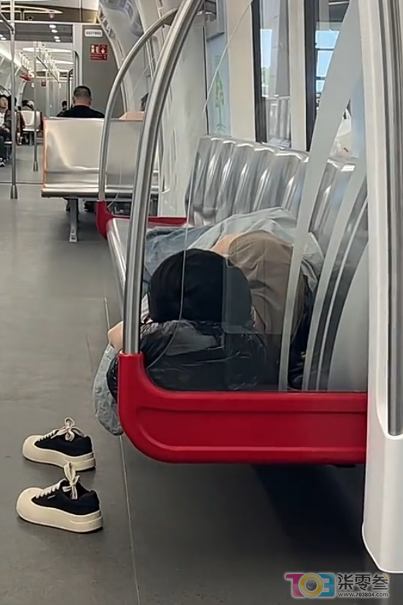 w3.jpg