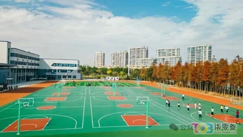 KyY0ym424HnjI6LV.jpg