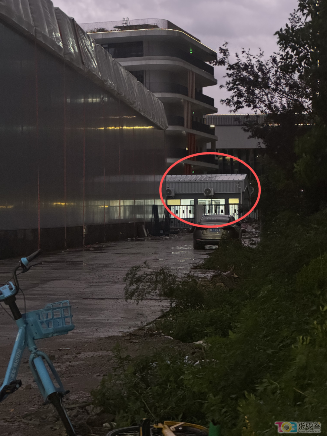 w3.jpg